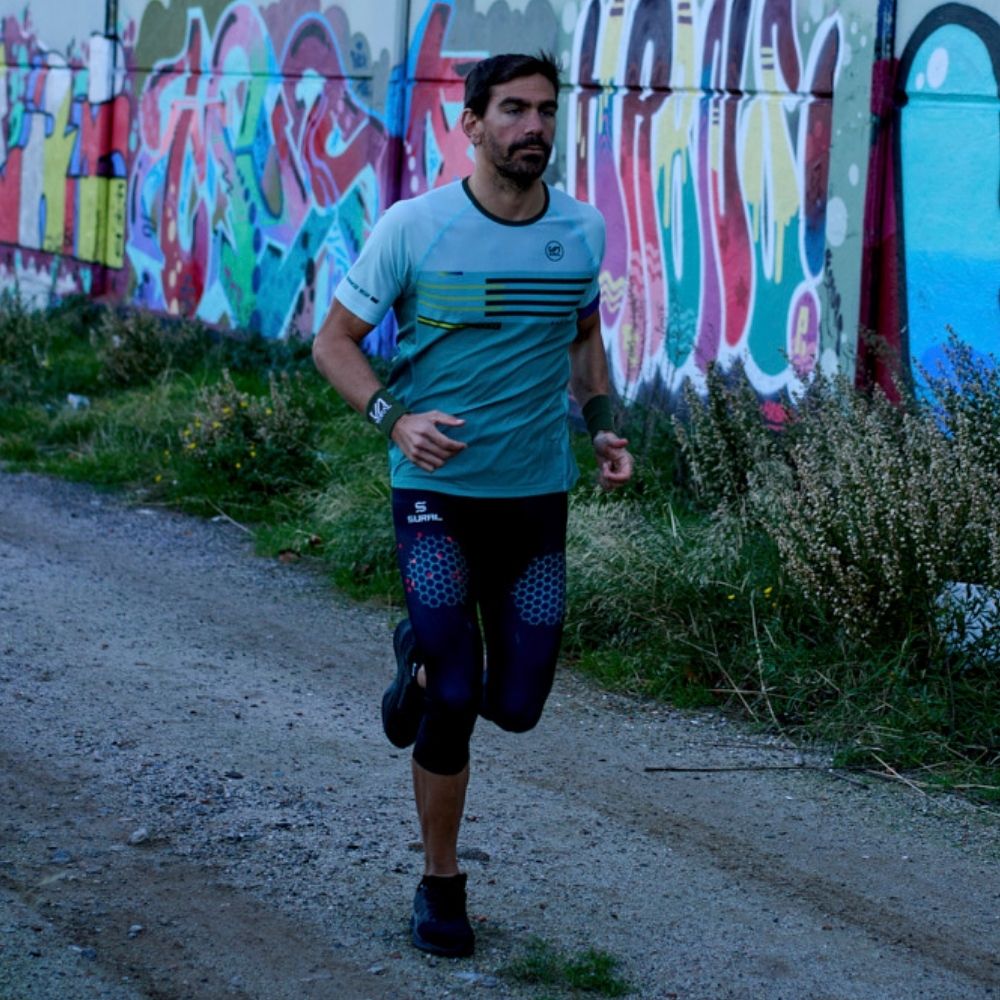 Ultra-distance 3/4 tight SENSORSENSOR PLUS