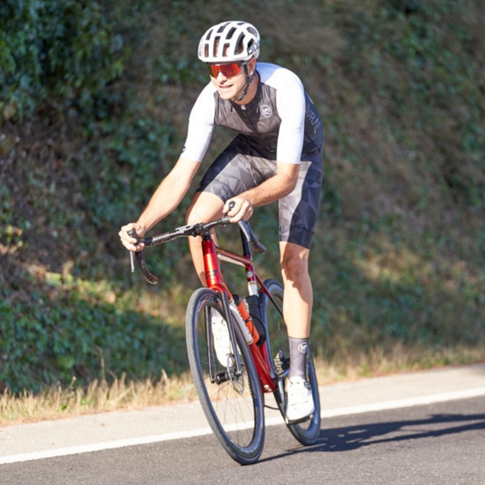 Calcetín Técnico Alto Sublimado TRIANGLES SERIES